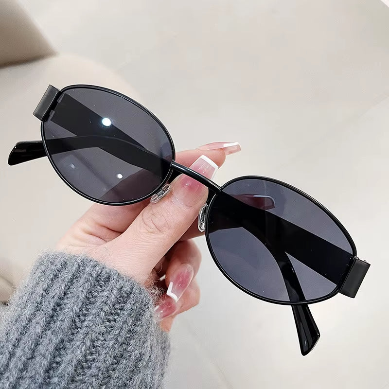 Gafas de Sol Retro UV400 – Estilo Vintage con Montura Metálica de Lujo para Mujer | Protección Total y Elegancia