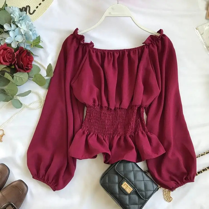 Blusa de Chifón con Hombros Descubiertos – Elegancia Juvenil
