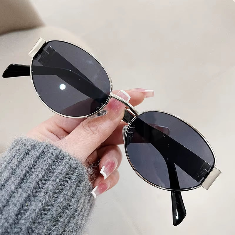 Gafas de Sol Retro UV400 – Estilo Vintage con Montura Metálica de Lujo para Mujer | Protección Total y Elegancia