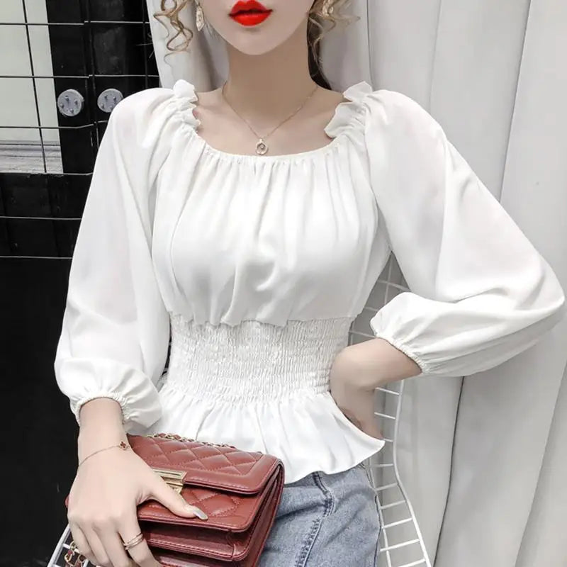 Blusa de Chifón con Hombros Descubiertos – Elegancia Juvenil
