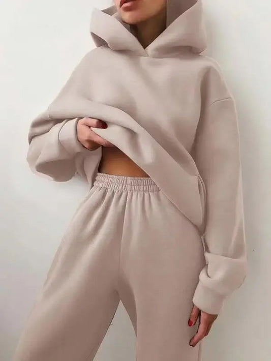 Conjunto Deportivo de Invierno para Mujer | Sudadera Oversize con Capucha + Pantalón Cómodo