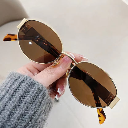Gafas de Sol Retro UV400 – Estilo Vintage con Montura Metálica de Lujo para Mujer | Protección Total y Elegancia