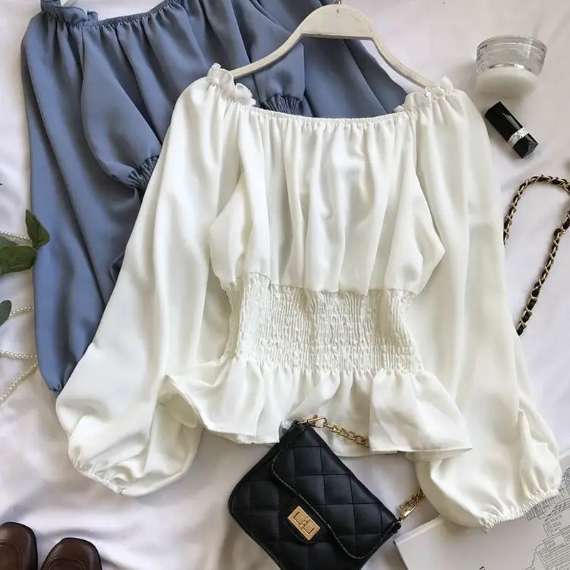 Blusa de Chifón con Hombros Descubiertos – Elegancia Juvenil