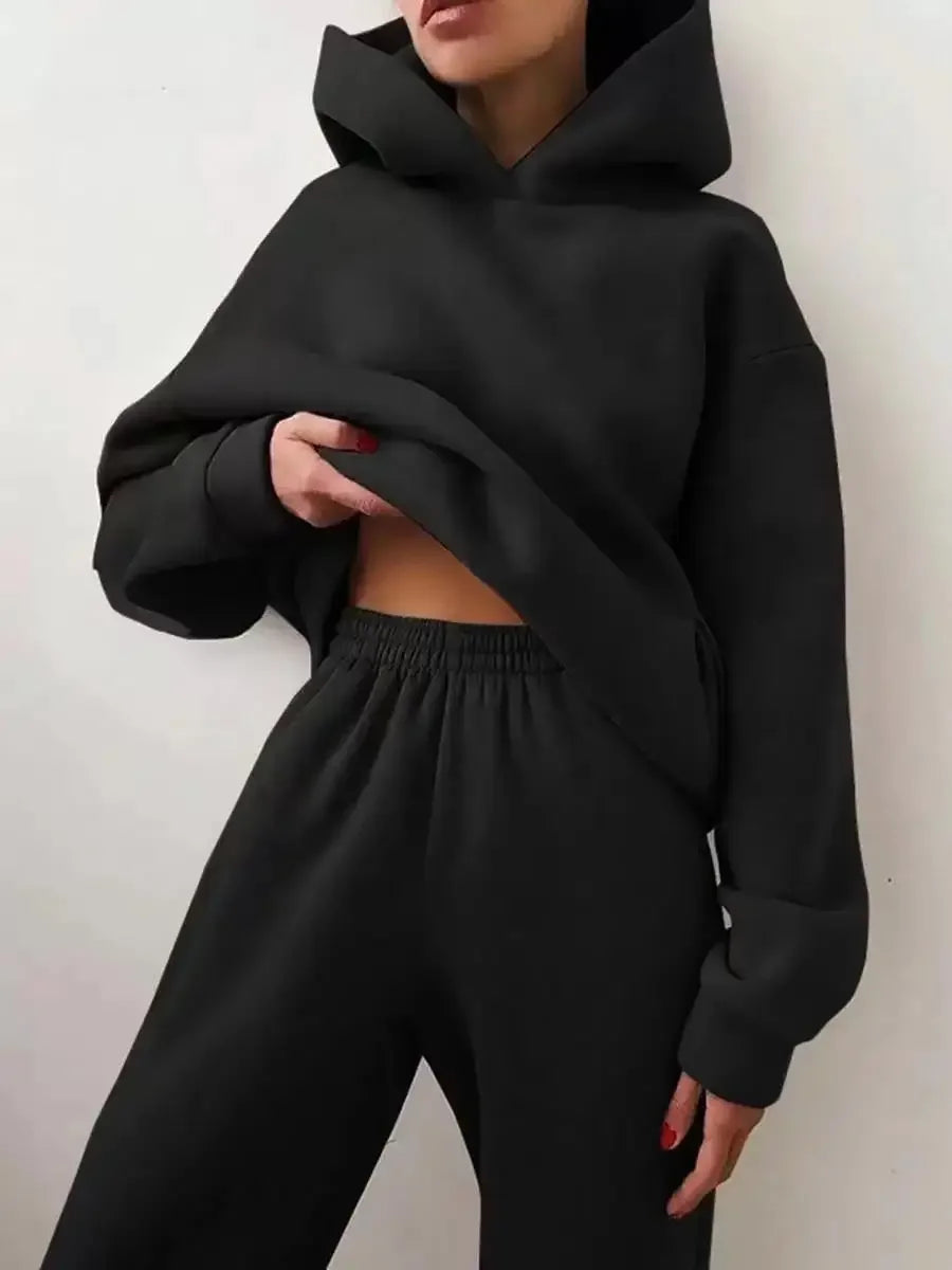 Conjunto Deportivo de Invierno para Mujer | Sudadera Oversize con Capucha + Pantalón Cómodo
